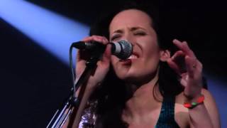 Nerina Pallot  It Starts  live w harp [upl. by Tolkan]