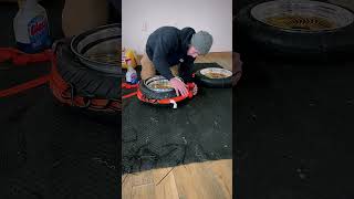 Stretching tires on 3 piece custom wheels for a Honda grom  ruckus build [upl. by Sima]