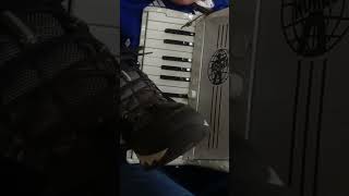 Anton Tirol mit Wanderschuh gespielt Hohner Akkordeon accordion [upl. by Enitsuj]