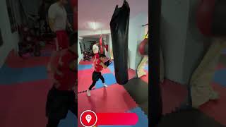 KICKBOKS ŞAMPİYON BERZAN KUM TORBASI ANTREAMANI boxing kickboxing boxingtraining [upl. by Ella]