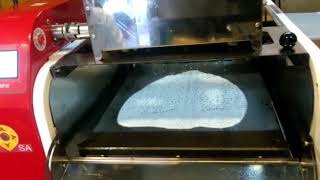 Dosamatic is making Dosa at Cafe Coffizza Bhavnagar  Customer Testimonial  Mukunda Foods [upl. by Assela]