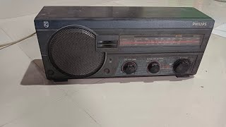 Philips  15 AB 257 model 2 band radio made in india [upl. by Kire742]