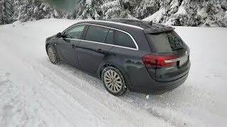 Insignia Country Tourer ❗4x4❗ Haldex ⚠️All season tyres⚠️❄️on snow❄️ [upl. by Balthazar345]