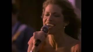 Carly Simon Nobody Does it Better ￼ [upl. by Muscolo]