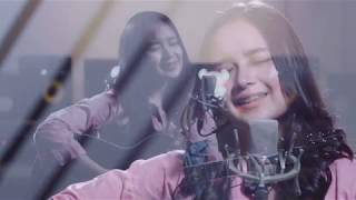 Cinta luar biasa  Andmesh Kamaleng Chintya Gabriella Cover [upl. by Calise]