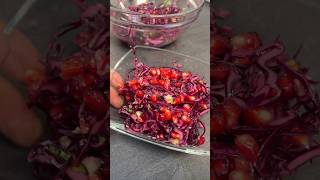 Rotkohlsalat mit Granatapfel rotkohl salad [upl. by Assennav]