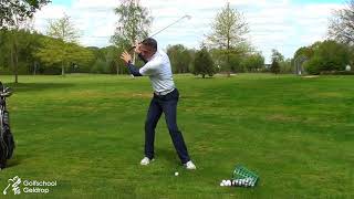 Meer lengte voor de Seniorgolfer [upl. by Adiraf616]