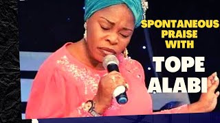 Spontaneous Praise By Tope Alabiworshipsongs praiseandworship gospelmusic topealabi [upl. by Reis]