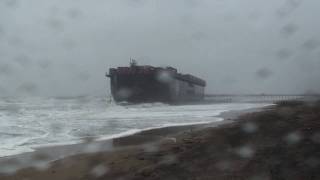 La Prinsesa Barge Beached at Sandbridge Beach  NOV 2009  wwwvabeachcom [upl. by Howell]