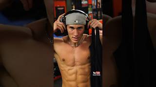 Teen Fitness Model Youtuber Gym Pump Body Update Flexing Cooper Sharp Styrke Studio aesthetic [upl. by Navanod234]