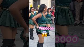 Así se Limpia la Batuta 😱👀 4k dance viral belleza cachiporristas live baile elsalvador4kjr [upl. by Anauqes]