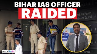 Rs 40 Lakh Cash 12 KG Silver ED Raids Bihar IAS Officer Sanjeev Hans In Money Laundering Case [upl. by Htidra]