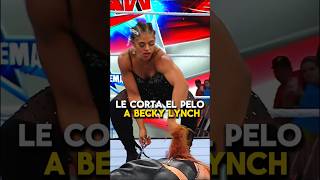 Bianca Belair le corta el pelo a Becky Lynch biancabelair wwe wrestling [upl. by Vonny855]