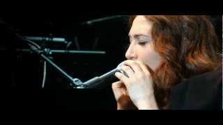 Regina Spektor  quotEetquot Live In London [upl. by Ahern466]