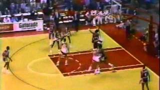 Magic Johnson 29pts11rebs19asts amp James Worthy 38pts vs Hawks 1988 [upl. by Eldreeda]