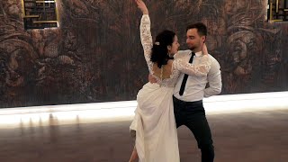 Umberto Tozzi amp Monica Bellucci  Ti Amo  Viennese Waltz  Wedding Dance Online  Pierwszy Taniec [upl. by Zucker]