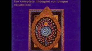 Sinfonye  Favus Distillans Dripping Honeycomb  Hildegarde von Bingen [upl. by Chafee]