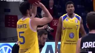 Basketball Eigenkorb des Jahres 2015 Braunschweig gegen Tübingen [upl. by Igig]