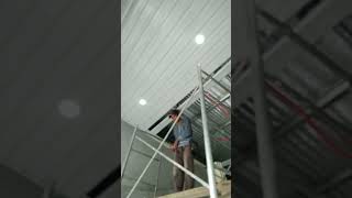 installer ceiling metal spandrel [upl. by Erwin534]