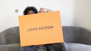 PickUps Louis Vuitton SS24 Leather Speedy Bag By Pharrell [upl. by Aihpledalihp]