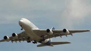 The Airbus A380 at EAA Airventure 2009 in Oshkosh Wisconsin [upl. by Ranger]