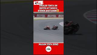 VIÑALES TENTA UN DOPPIO ATTACCO DI STENDE BASTIANINI🤯 motogp motorsport racing motos crash [upl. by Ennazor]