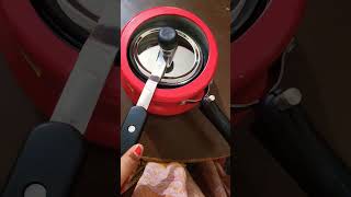 New prestige cooker main nonstick bartan bahut kam use karti hun [upl. by Weidman54]