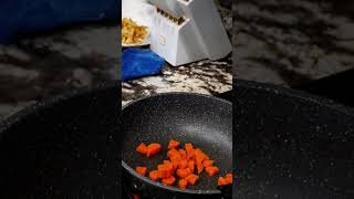 Arroz frito de pollo🍗🍚 comida recetas [upl. by Brecher]