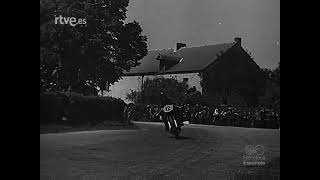 Course motos sur Circuit de Chimay 1947 [upl. by Darcee688]