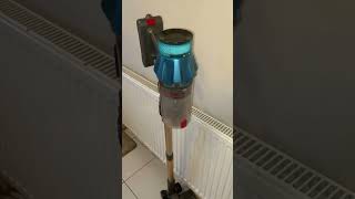 Why I love my battery powered Laresar Ultra 7 Cordless Vacuum Cleaner [upl. by Namyac]