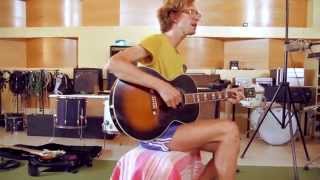 Erlend Øye  Grande grande grande  live session at Sudestudio [upl. by Anohs105]