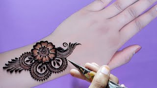 Easy mehndi design  simple backhand mehndi design  mehndi design  mehndi [upl. by Cassil964]