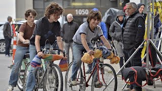 Le réalisateur de Gaz Bar Blues tourne à Québec [upl. by Amby22]