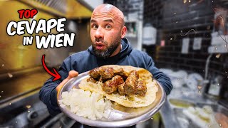 Saftige CEVAPE und knusprige PITA 🇦🇹 Balkan Food in Wien [upl. by Lennod]