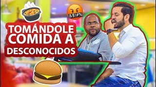 Comiendo La COMIDA De DESCONOCIDOS l BROMAS Graciosas l Humor [upl. by Memory]