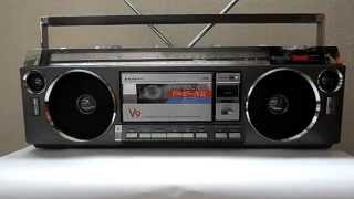 Boombox Sanyo MRV9 [upl. by Daitzman]