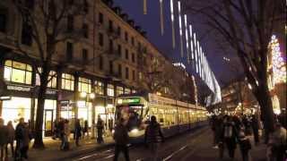 Weihnachtsbeleuchtung an der Bahnhofstrasse in Zürich  The World largest timepiece [upl. by Roanna112]