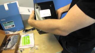 Synology DS411 DiskStation 4 Bay NAS Unboxing amp First Look Linus Tech Tips [upl. by Ern]