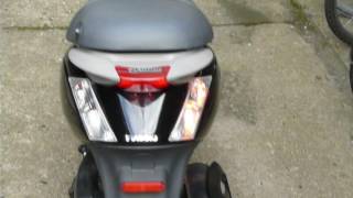 Piaggio Zip 4t Cold Startup Light Check [upl. by Phi672]