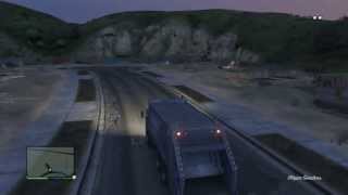 GTA 5 Walkthrough ITA  Missione 33 Camion della spazzatura ORO 100 [upl. by Llerdnam596]