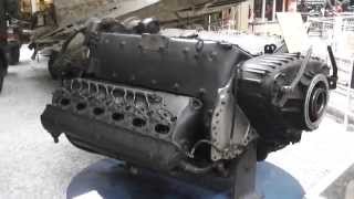 DaimlerBenz DB 606  Flugmotor von 1940 [upl. by Adnah]