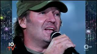 Vasco Rossi  Ti prendo e ti porto via  Stupido hotel 2 Full HD  2001 Festivalbar [upl. by Sucrad125]