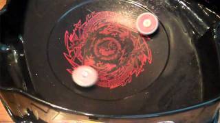 Beyblade Battle Burn Fireblaze 135MS Vs Lighting LDrago 100HF [upl. by Isus697]