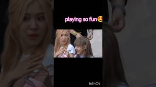 Lisa playing money 💜so fun😍😍lisa money shorts vira lalisa jennie rose btsarmy bts trending [upl. by Leschen]