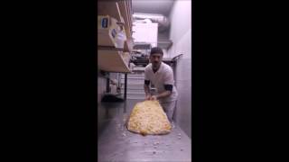 PIZZA ITINERANTE TUTORIAL  Pizza alla pala con tecnica base quotscottataquot [upl. by Lindner]