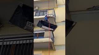 Edilizia Acrobatica a Crotone per la messa in sicurezza di balconi di un condominio [upl. by Archaimbaud]