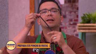 Receta Ponche Navideño  Cocineros Mexicanos [upl. by Gnaht]