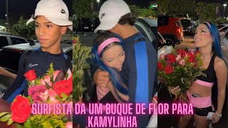 Kamylinha recebe um Buquê de Flor do Surfista [upl. by Garibull]