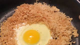 How to make Ramen Noodles Fried with Egg Sautéed in Butter [upl. by Oeniri397]