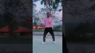 Naira Marley Soapy dance afrodancechallenge dancechallenge [upl. by Hcirdeirf]